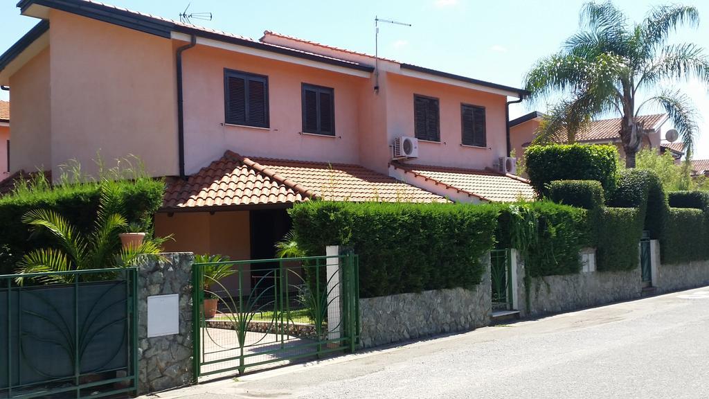 Le Ville Di Porto Ada Pizzo  Exteriér fotografie